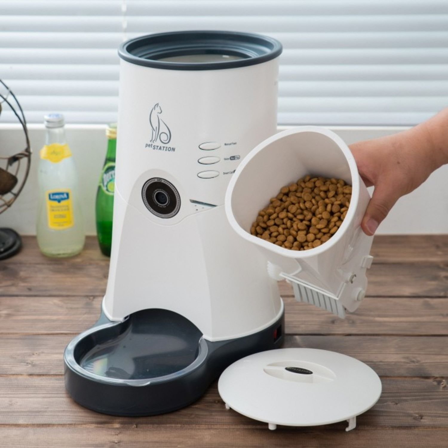 펫스테이션 자동급식기 cam